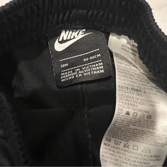 Nike Red and Black Draft Pick top and black jogger pants size 18 months - Picture 5 of 11